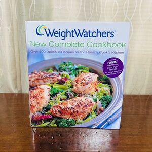 Weight Watchers New Complete Cookbook with Vibrant Cover